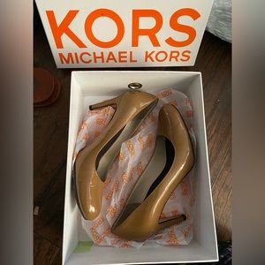 MK Michael Kors Heels